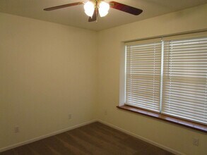 1619-1621-1621 Juniper Dr in Columbia, MO - Building Photo - Building Photo