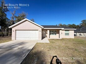 17 Malauka Radial Dr in Ocklawaha, FL - Building Photo