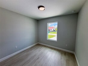 17107 Belmont Ave in Port Charlotte, FL - Building Photo - Building Photo
