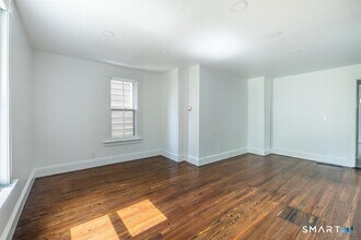 106 Wooster St in Shelton, CT - Building Photo - Building Photo