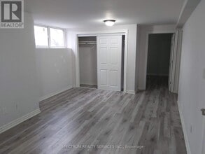 150 Ontario St S in Milton, ON - Building Photo - Building Photo