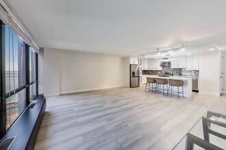 900 N Lake Shore Dr in Chicago, IL - Building Photo - Building Photo