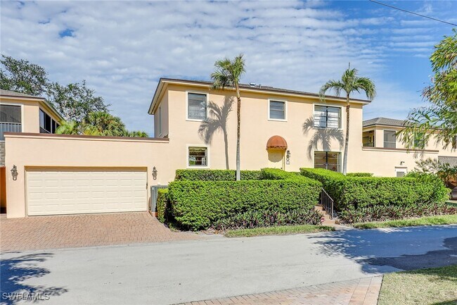 property at 722 10th Ave S