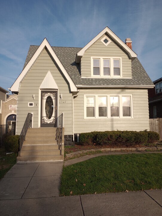 1327 Otto Blvd, Unit 2 in Chicago Heights, IL - Building Photo