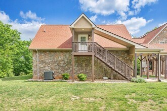 5875 Poor Mountain Rd in Salem, VA - Building Photo - Building Photo