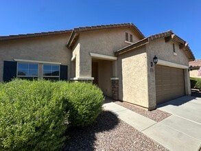 33110 N 26th Ln in Phoenix, AZ - Foto de edificio - Building Photo
