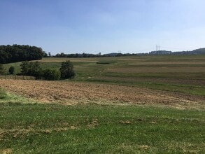 1147 Apple Butter Ln in York, PA - Building Photo - Building Photo