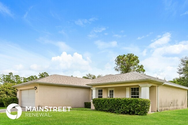 173 Aurora Ave S in Lehigh Acres, FL - Building Photo - Building Photo