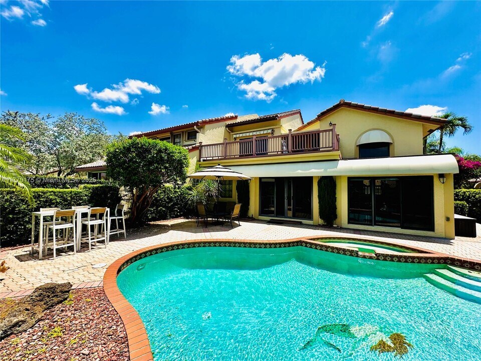 1832 Monte Carlo Way in Coral Springs, FL - Building Photo