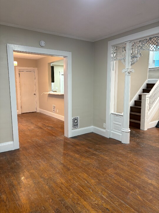 242 Ravine Ave in Rochester, NY - Building Photo
