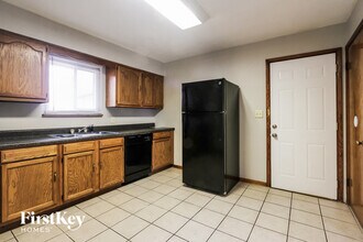 1317 Hathaway Dr in Indianapolis, IN - Building Photo - Building Photo