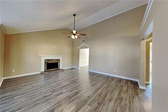 7000 Greenfield Ln in Cumming, GA - Building Photo - Building Photo