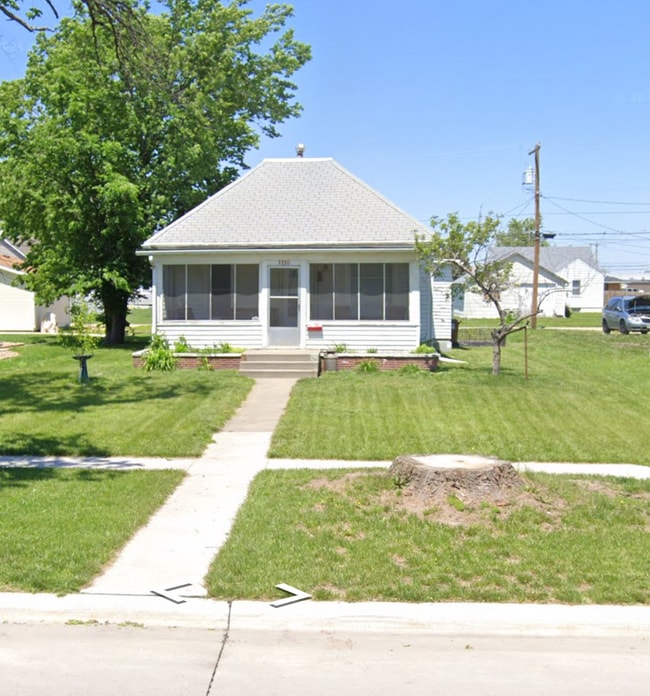 property at 1210 15th St