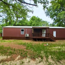 6726 Old Hwy 70 in Durant, OK - Foto de edificio - Building Photo