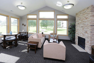 Elmcreek Apartments in Champlin, MN - Building Photo - Interior Photo