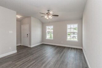 4610 Sausalito Dr in Arlington, TX - Building Photo - Building Photo