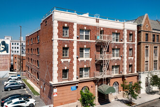 Lee Manor Apartments in Los Angeles, CA - Building Photo - Building Photo