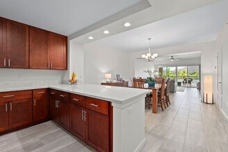 361 Kailua Rd in Kailua, HI - Building Photo - Building Photo