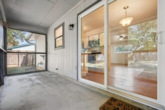 2214 Winchester Dr in Georgetown, TX - Building Photo - Building Photo