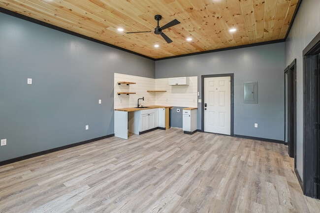 3618 Shinnston Pike