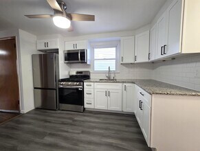 195 South St in Jersey City, NJ - Building Photo - Building Photo