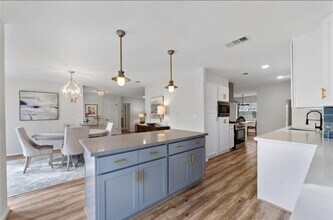 2831 Kenross St in Houston, TX - Building Photo - Building Photo