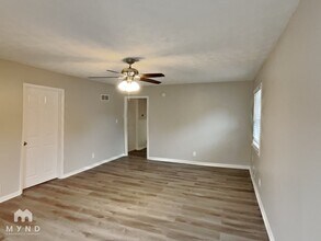 3821 Rex Cir in Rex, GA - Building Photo - Building Photo