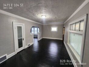 3471 E 104th St in Cleveland, OH - Building Photo - Building Photo