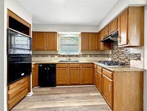 1710 Laurel Springs Ln in Houston, TX - Building Photo - Building Photo