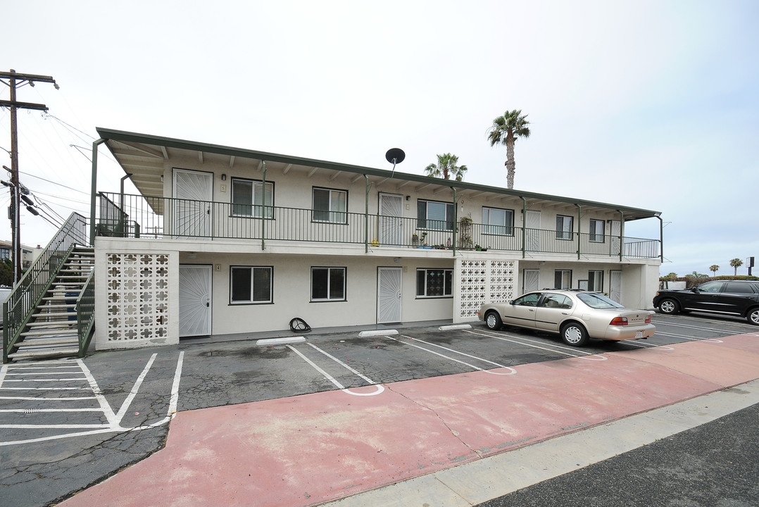 2601 S El Camino Real in San Clemente, CA - Building Photo