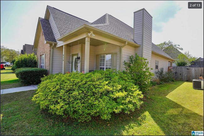 974 Savannah Ln in Calera, AL - Building Photo - Building Photo