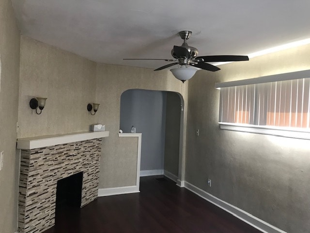 984 Rondel Rd in Cleveland, OH - Foto de edificio - Building Photo