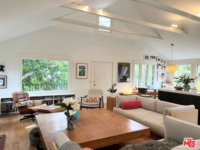 property at 260 Entrada Dr