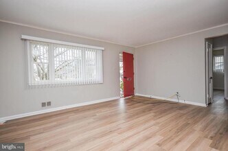 4426 Hallet St in Rockville, MD - Building Photo - Building Photo