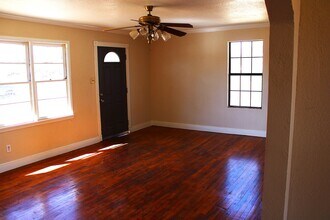 6503 Avenue T in Lubbock, TX - Building Photo - Building Photo