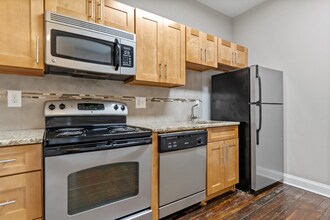 3830 Baring St in Philadelphia, PA - Foto de edificio - Building Photo