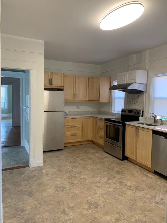 12 Quincy St, Unit 1