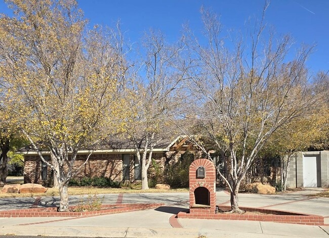 property at 6 Sunnygrove Dr