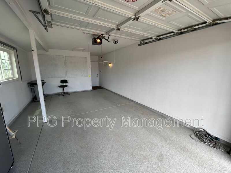 12642 W Skyview Dr in Sun City West, AZ - Building Photo