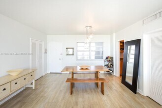 9101 E Bay Harbor Dr in Bay Harbor Islands, FL - Building Photo - Building Photo