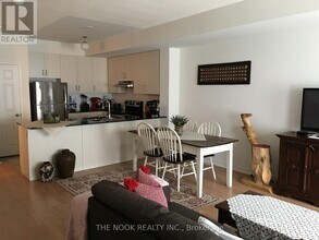 1020-1020 Dunsley Wy in Whitby, ON - Building Photo - Building Photo