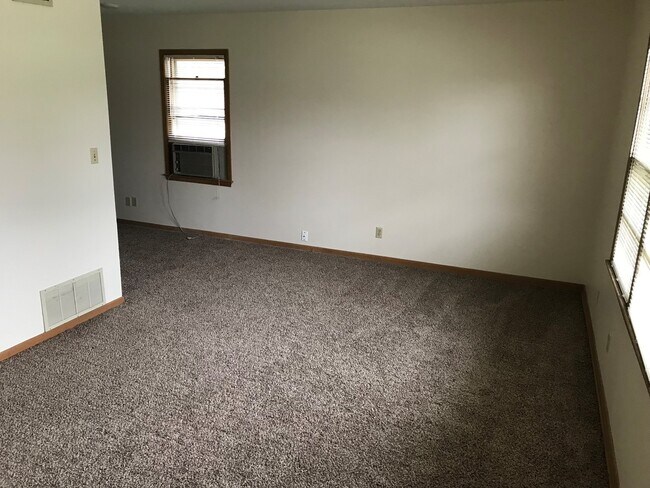 4215 Toronto St in Ames, IA - Building Photo - Building Photo