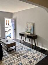 1165 Cleveland St in Baltimore, MD - Foto de edificio - Building Photo