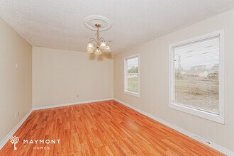 732 Spring St in Birmingham, AL - Foto de edificio - Building Photo