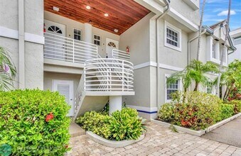 2810 NE 30th St in Fort Lauderdale, FL - Building Photo - Building Photo
