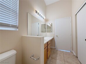3320 Park Town St in North Las Vegas, NV - Building Photo - Building Photo