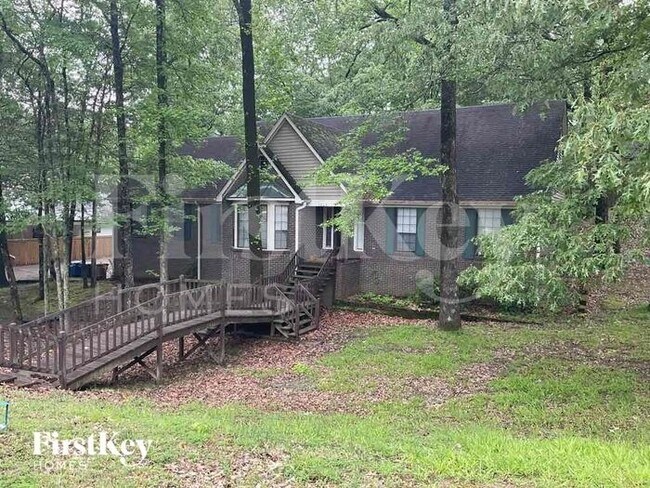 property at 3943 Green Spruce Bend