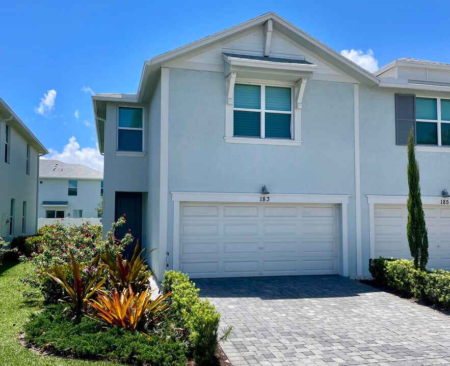 183 Osprey Preserve Blvd in Jensen Beach, FL - Building Photo