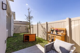 Avilla Suncoast in Odessa, FL - Building Photo