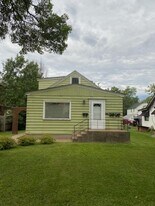 2023 7th Ave E in Hibbing, MN - Building Photo